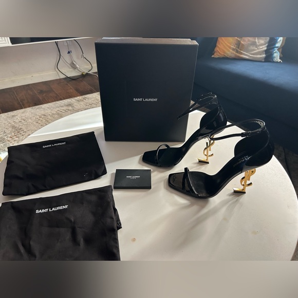 YSL heels - Picture 2 of 5